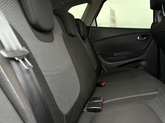Renault Kaptur Drive, 2017 года, пробег 140541 км