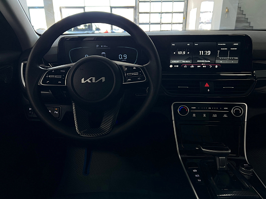 Kia Seltos Deluxe Edition, 2023 года, пробег 27000 км