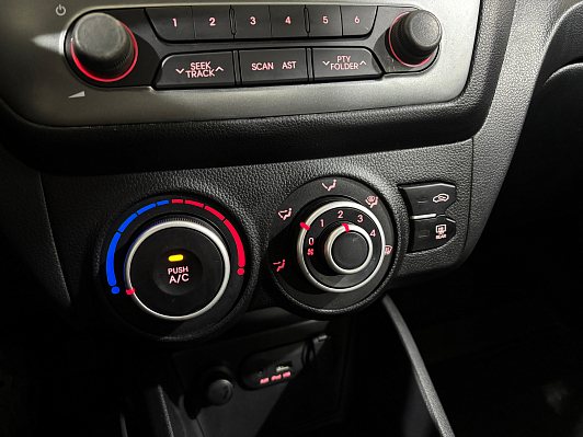 Kia Rio Luxe, 2014 года, пробег 77706 км