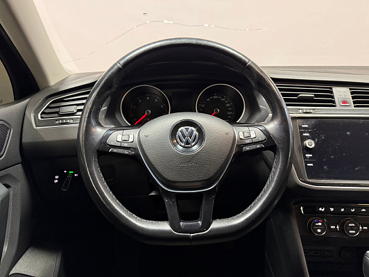 Volkswagen Tiguan Winter Edition, 2019 года, пробег 123369 км