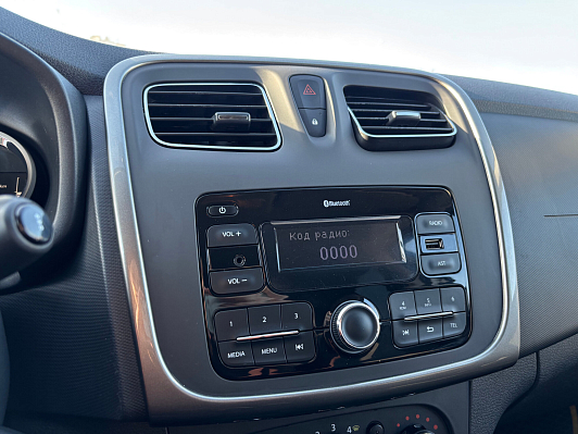 Renault Sandero Stepway Drive, 2019 года, пробег 112500 км