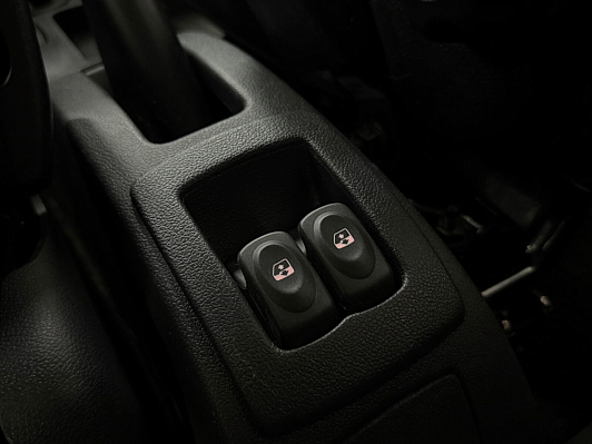 Lada (ВАЗ) Largus Luxe (7 мест), 2018 года, пробег 211000 км