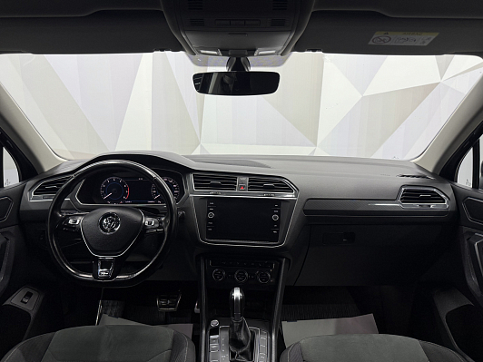 Volkswagen Tiguan Highline, 2018 года, пробег 124500 км