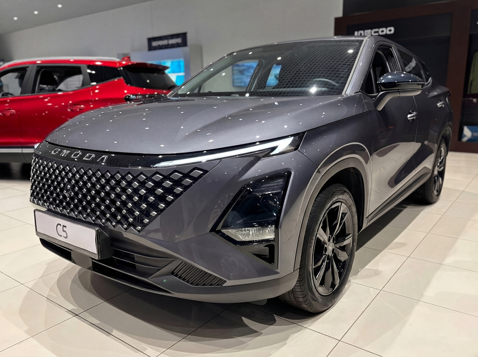 Omoda C5 Актив, серый