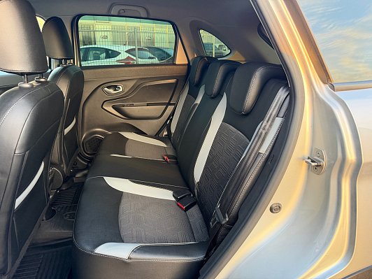 Lada (ВАЗ) XRAY Luxe Prestige, 2018 года, пробег 53200 км