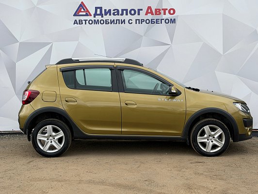 Renault Sandero Privilege, 2017 года, пробег 99403 км