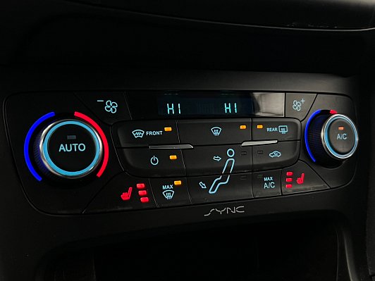 Ford Focus SYNC Edition, 2018 года, пробег 97975 км