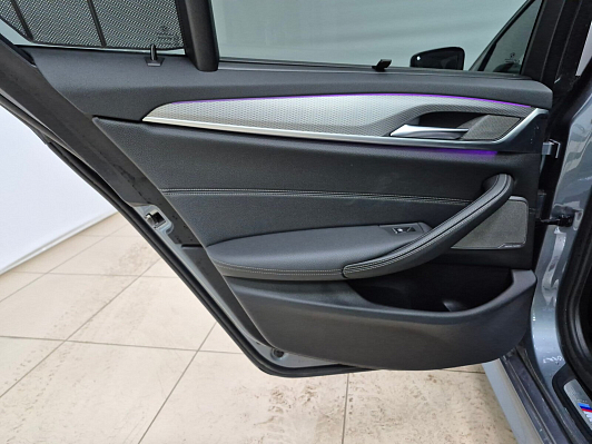 BMW 5 серии, 2019 года, пробег 151507 км