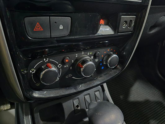 Nissan Terrano Comfort, 2016 года, пробег 149495 км