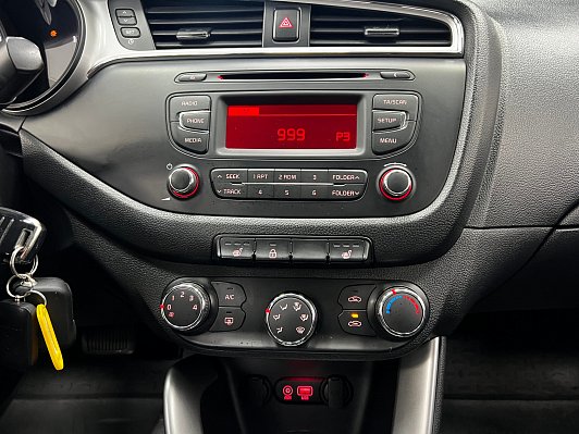 Kia Ceed Comfort, 2016 года, пробег 186000 км