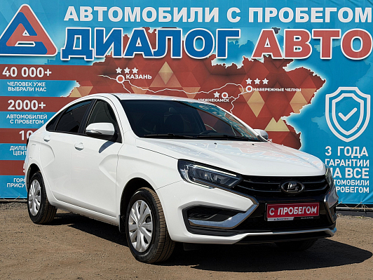 Lada (ВАЗ) Vesta, 2023 года, пробег 15000 км