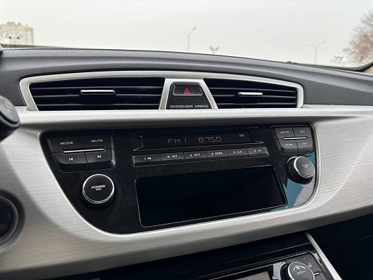 Geely Atlas Standard, 2019 года, пробег 140088 км