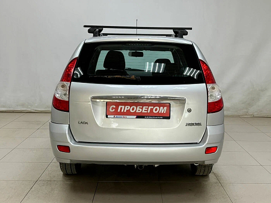 Lada (ВАЗ) Priora Люкс, 2012 года, пробег 150000 км