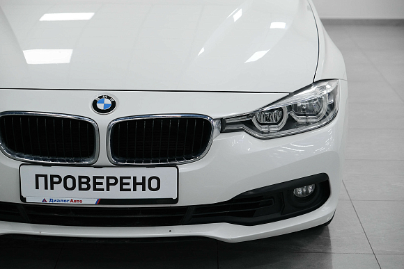 BMW 3 серии 320i xDrive SE, 2017 года, пробег 109900 км