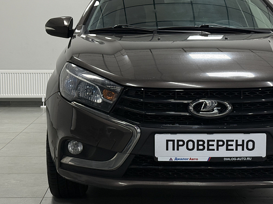 Lada (ВАЗ) Vesta Luxe, 2019 года, пробег 92500 км
