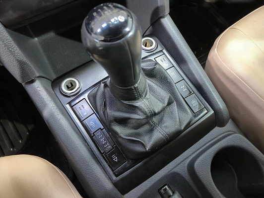 Volkswagen Amarok, 2012 года, пробег 175954 км