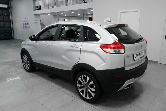 Lada (ВАЗ) XRAY Comfort, 2018 года, пробег 40000 км