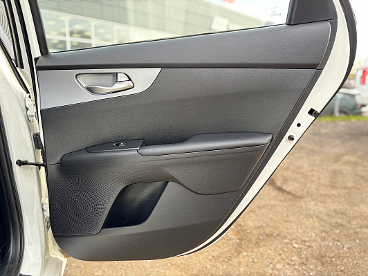Kia Cerato Comfort, 2021 года, пробег 72389 км