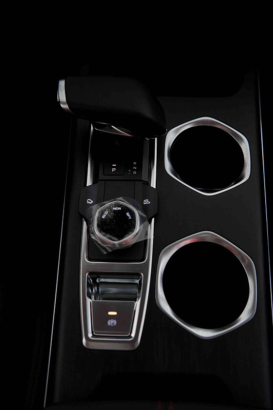 Changan UNI-S (CS55 Plus) Luxe, белый