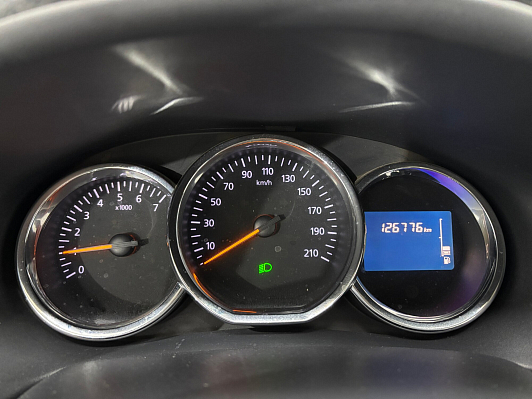 Renault Sandero, 2015 года, пробег 126597 км