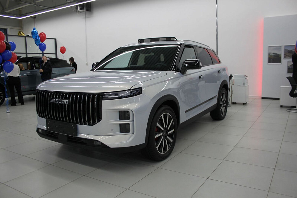 Jaecoo J7 Комфорт, серебряный