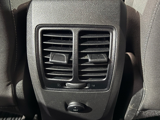 Ford Kuga, 2016 года, пробег 101400 км