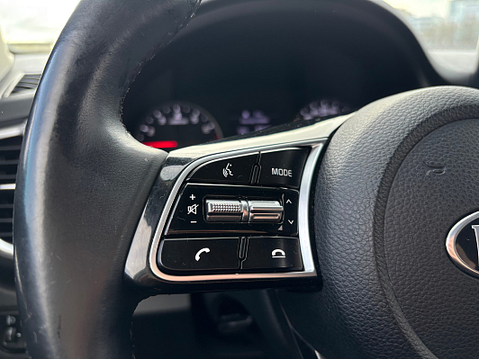 Kia Seltos Luxe, 2021 года, пробег 87328 км