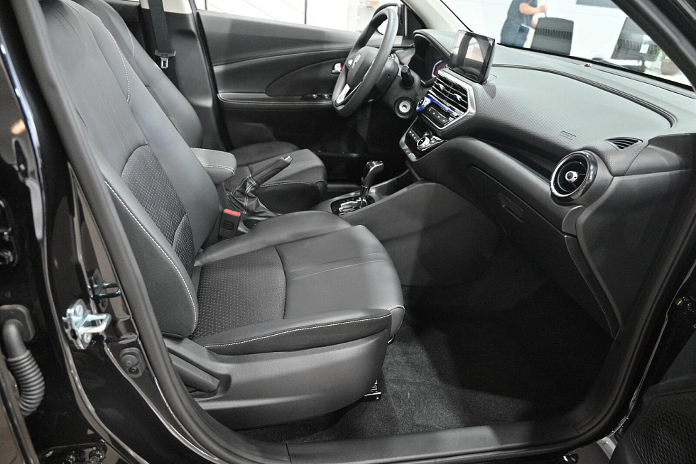 Changan Alsvin DLX, черный