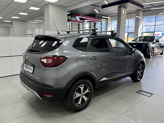Renault Kaptur Play, 2018 года, пробег 186000 км