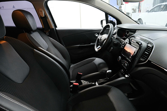 Renault Kaptur Style, 2020 года, пробег 97000 км