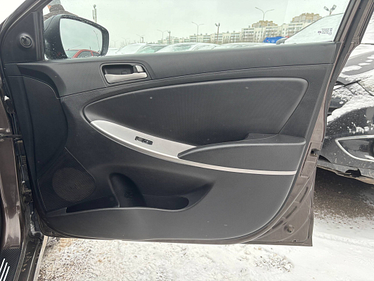 Hyundai Solaris Active, 2015 года, пробег 217192 км