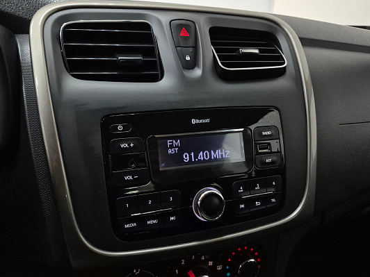 Renault Sandero Stepway Life, 2019 года, пробег 87284 км
