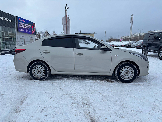 Kia Rio Comfort, 2020 года, пробег 102000 км