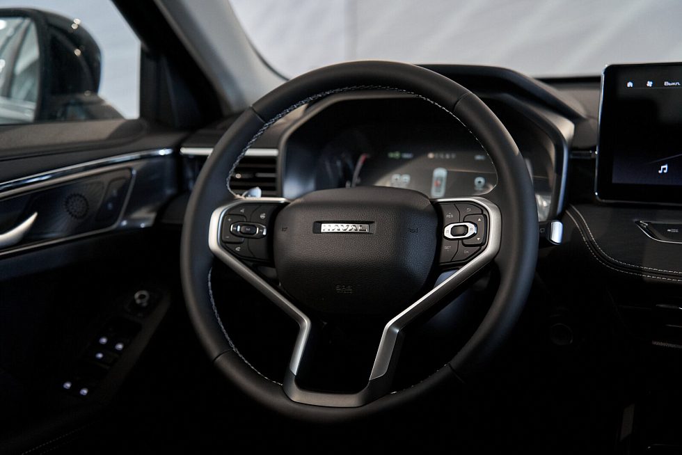 Haval Jolion Комфорт, черный
