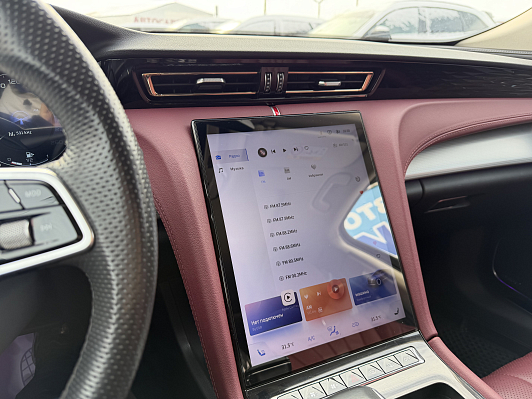 Hongqi H5 Deluxe +, 2023 года, пробег 62900 км