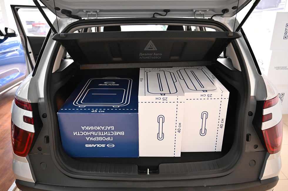 Solaris HC Фэмили (АТ), серебряный