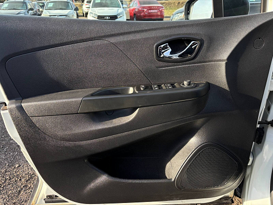 Renault Kaptur Style, 2018 года, пробег 51930 км