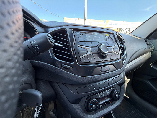 Lada (ВАЗ) Vesta Comfort Image, 2019 года, пробег 90200 км