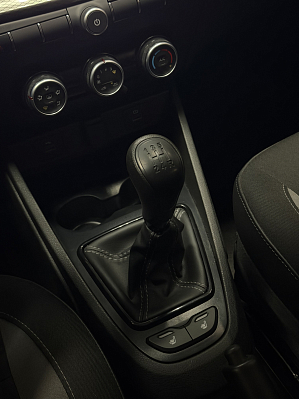 Lada (ВАЗ) Vesta, 2024 года, пробег 25000 км