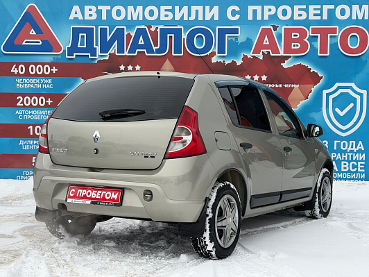 Renault Sandero Expression, 2013 года, пробег 226800 км