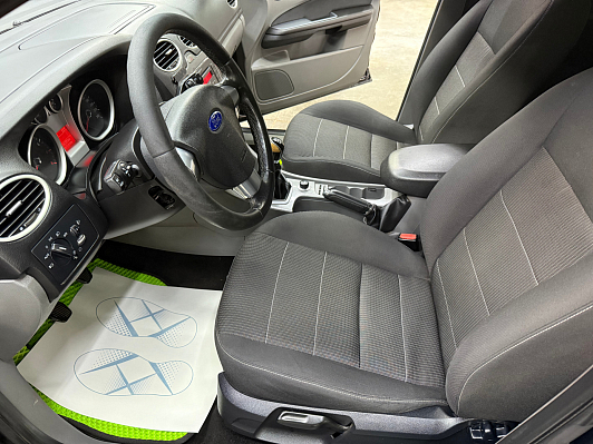 Ford Focus Ghia, 2010 года, пробег 226577 км