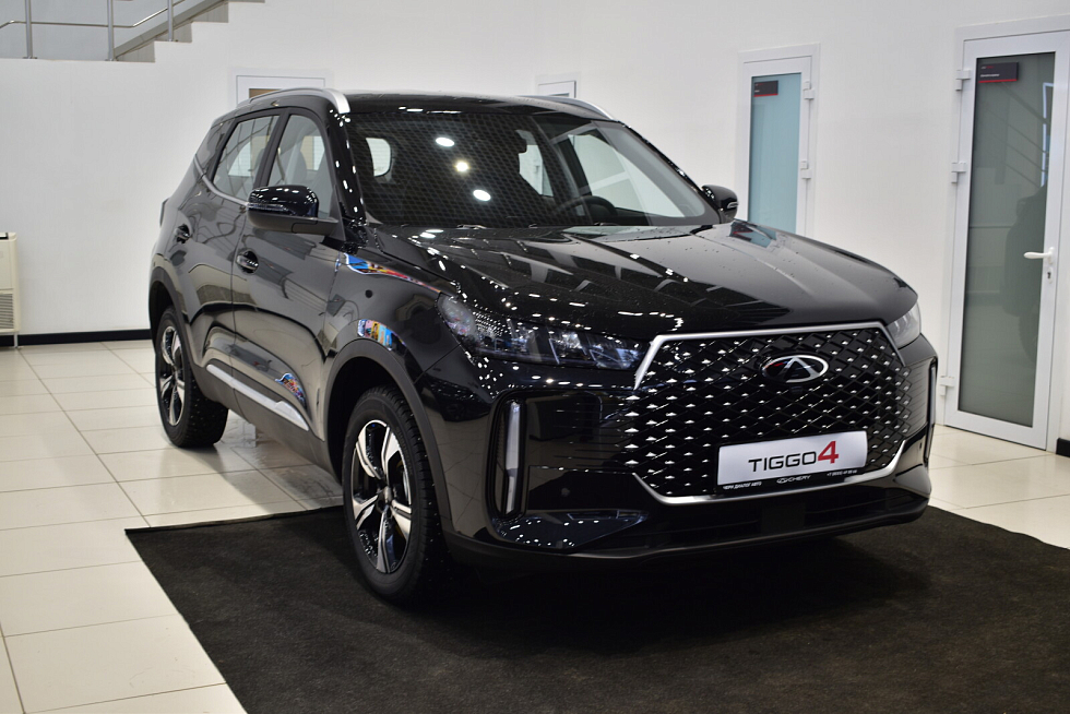 Chery Tiggo 4 CVT Line, черный