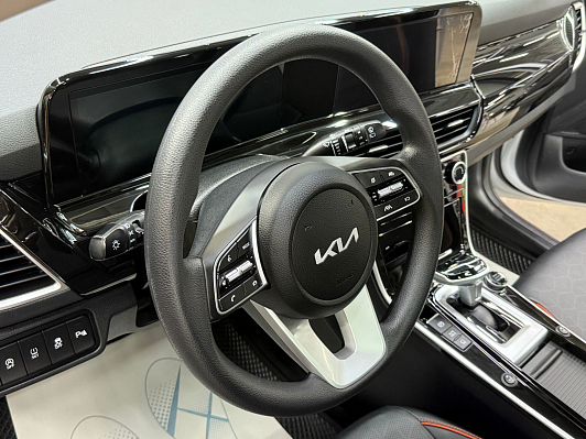 Kia Seltos Premium Edition, 2024 года, пробег 27105 км