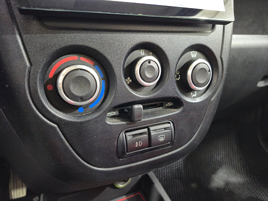 Lada (ВАЗ) Granta, 2015 года, пробег 101749 км