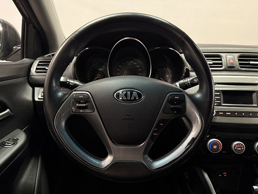 Kia Rio, 2016 года, пробег 120000 км