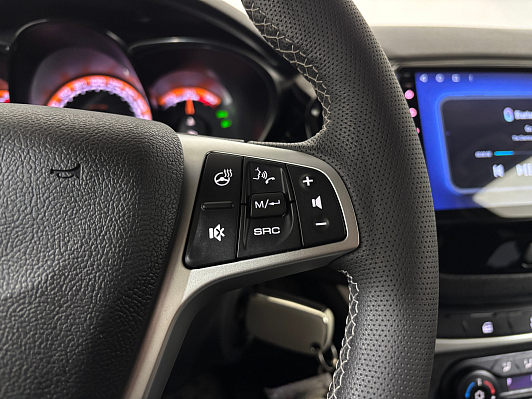 Lada (ВАЗ) Vesta Luxe Multimedia, 2022 года, пробег 37565 км