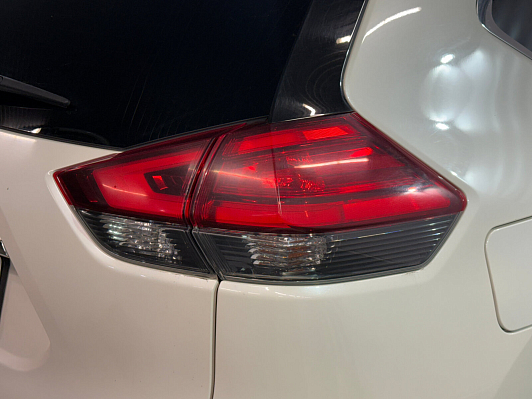 Nissan X-Trail LE+, 2018 года, пробег 228600 км