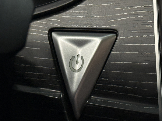 Venucia D60 Plus Elite, 2023 года, пробег 16700 км