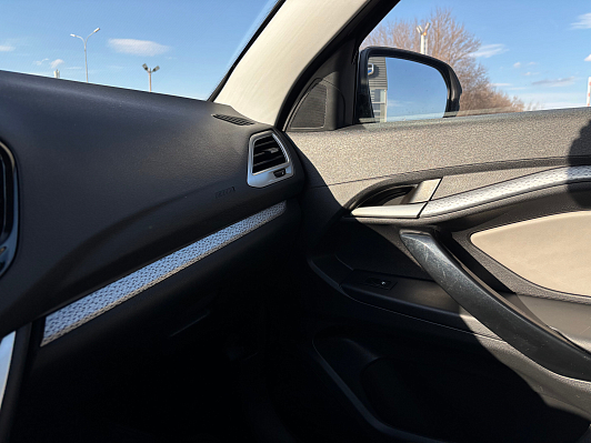 Lada (ВАЗ) Vesta Luxe Multimedia, 2019 года, пробег 88910 км