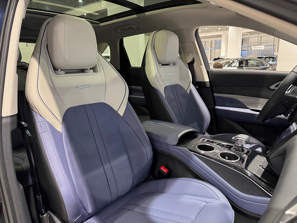 Hongqi HS3 Делюкс (Deluxe), черный